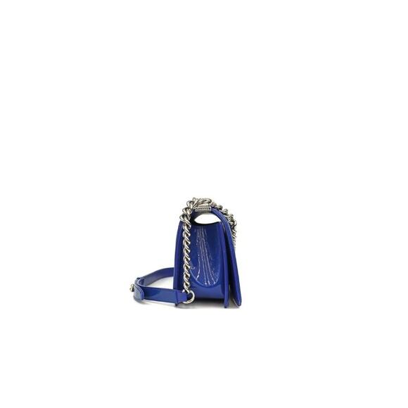 CHANEL Medium Blue Patent Boy Bag C-A23452 - Picture 3 of 10